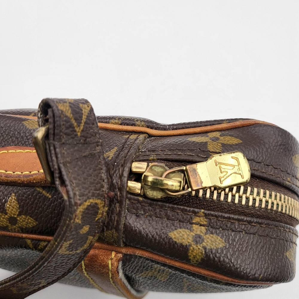 Louis Vuitton Monogram Danube Crossbody Shoulder Bag.. Authentic.. - Picture 14 of 16